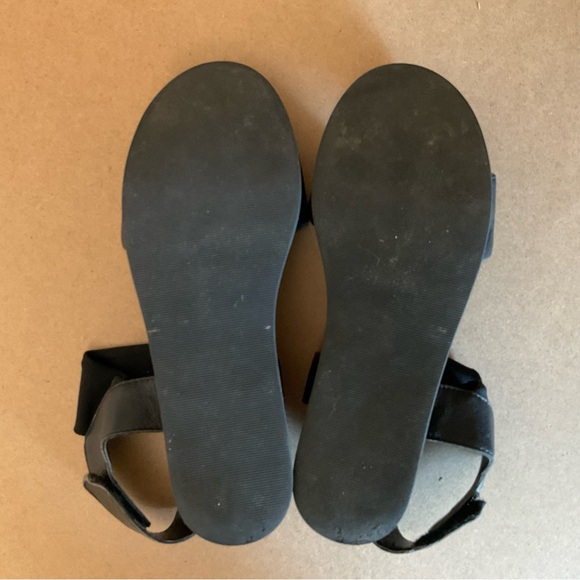 Steven Natural Comfort Kylie Black Sandals - Picture 8 of 11